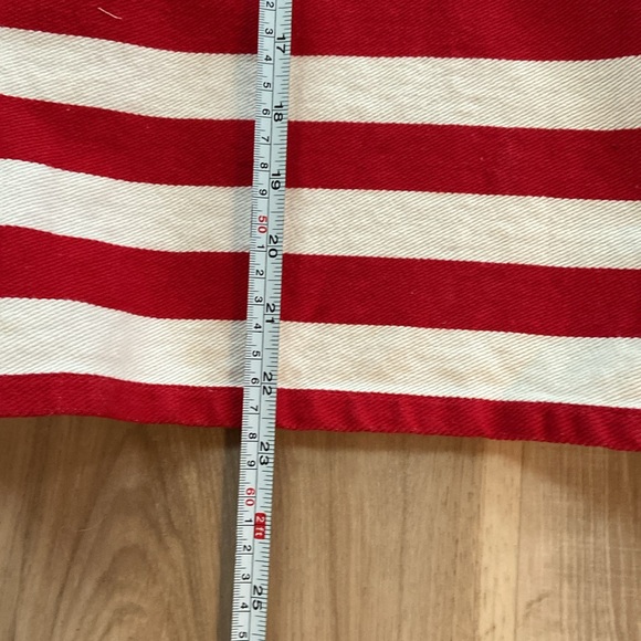 Sur La Table childrens flag apron - Picture 7 of 7